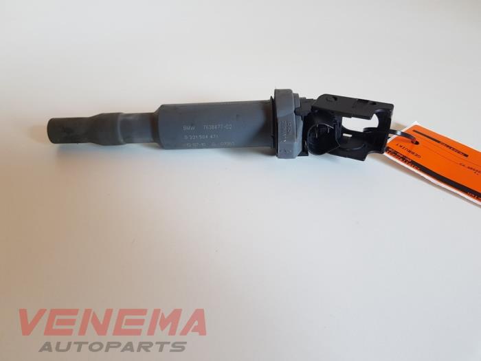 Pen ignition coil from a BMW 1 serie (F21) 116i 1.6 16V 2014