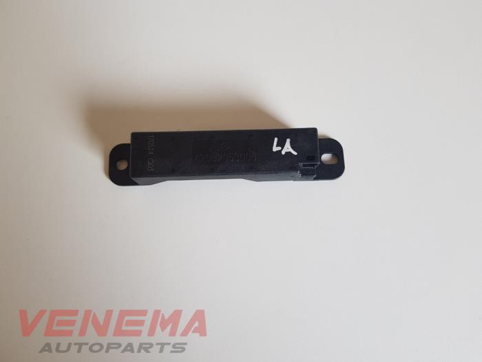 Używane Keyless Entry-Antena Mercedes C Estate (S205) C-250 CDI BlueTEC, C-250 d 2.2 16V 4-Matic Cena € 14,99 Procedura marży oferowane przez Venema Autoparts