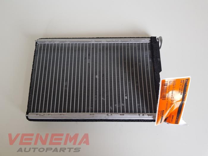 Gebrauchte Wärmetauscher BMW X1 (E84) sDrive 20d 2.0 16V Preis € 39,99 Margenregelung angeboten von Venema Autoparts
