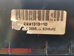Handskfack från en BMW X1 (E84) sDrive 20d 2.0 16V 2012