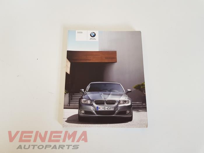 Livret d'instructions d'un BMW 3 serie Touring (E91) 318d 16V 2012