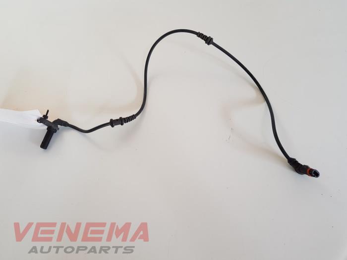 Begagnade ABS-sensor Mercedes CLS (C218) 250 CDI BlueEfficiency,BlueTEC, 250 d Pris € 29,99 Marginaltabell erbjuds av Venema Autoparts