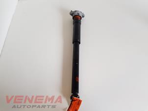 Used Rear shock absorber, right Mercedes CLS (C218) 250 CDI BlueEfficiency,BlueTEC, 250 d Price € 29,99 Margin scheme offered by Venema Autoparts