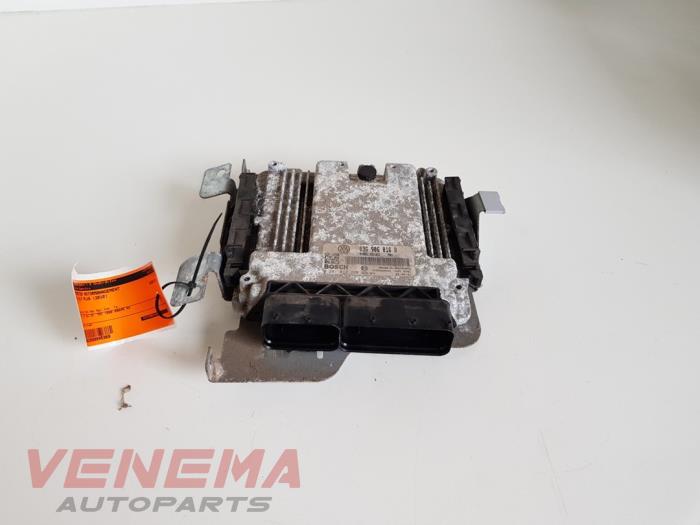 Usagé Ordinateur gestion moteur Volkswagen Golf Plus (5M1/1KP) 1.9 TDI 16V Prix € 114,99 Règlement à la marge proposé par Venema Autoparts