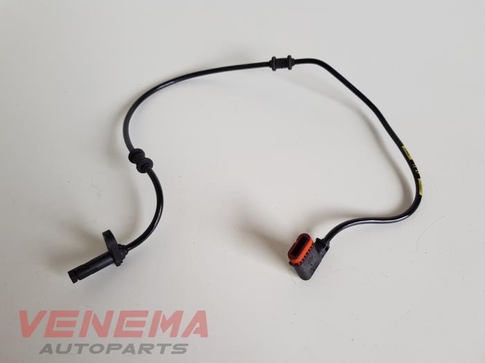 Begagnade ABS-sensor Mercedes E (W212) E-200 CDI 16V BlueEfficiency,BlueTEC Pris € 14,99 Marginaltabell erbjuds av Venema Autoparts