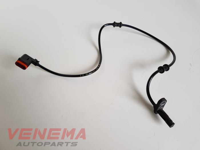 Begagnade ABS-sensor Mercedes E (W212) E-200 CDI 16V BlueEfficiency,BlueTEC Pris € 29,99 Marginaltabell erbjuds av Venema Autoparts