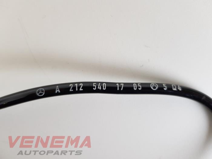 ABS-sensor från en Mercedes-Benz E (W212) E-200 CDI 16V BlueEfficiency,BlueTEC 2014