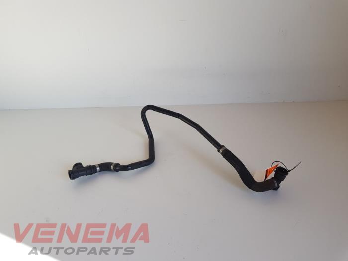 Water pipe from a Mercedes-Benz C Estate (S204) 2.2 C-200 CDI 16V BlueEFFICIENCY 2014