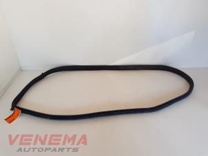 Usados Goma de puerta de 4 puertas izquierda detrás Mercedes CLS (C218) 250 CDI BlueEfficiency,BlueTEC, 250 d Precio € 49,99 Norma de margen ofrecido por Venema Autoparts