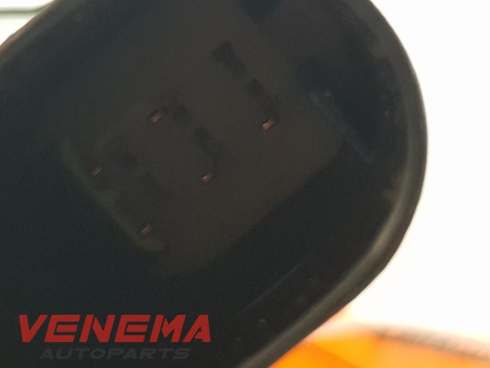 Lambda probe from a Mercedes-Benz C Estate (S204) 2.2 C-200 CDI 16V BlueEFFICIENCY 2014