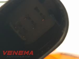 Lambda probe from a Mercedes-Benz C Estate (S204) 2.2 C-200 CDI 16V BlueEFFICIENCY 2014