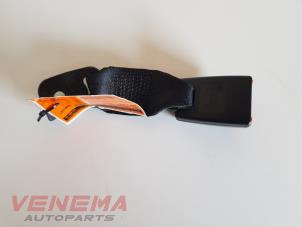 Used Rear seatbelt buckle, left BMW 3 serie Touring (E91) 320i 16V Price € 9,99 Margin scheme offered by Venema Autoparts