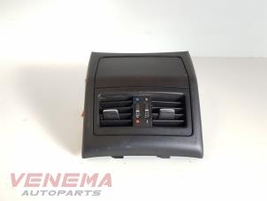 Used Dashboard vent BMW 3 serie Touring (E91) 320i 16V Price € 54,99 Margin scheme offered by Venema Autoparts