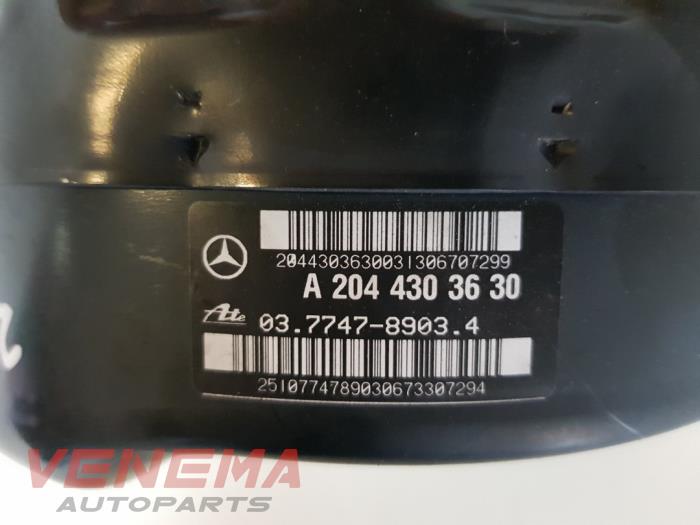 Assistant de freinage d'un Mercedes-Benz C Estate (S204) 2.2 C-200 CDI 16V BlueEFFICIENCY 2014