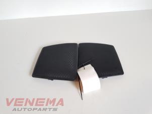 Used Speaker cap BMW 3 serie (E90) 320d 16V Price € 19,99 Margin scheme offered by Venema Autoparts