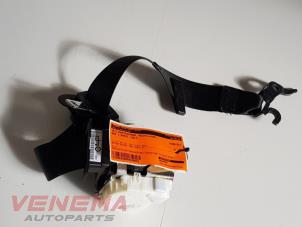 Used Front seatbelt, right BMW 1 serie (E87/87N) 116d 16V Price € 29,99 Margin scheme offered by Venema Autoparts
