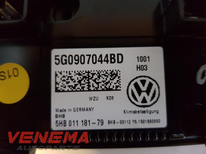 Panneau de commandes chauffage d'un Volkswagen Golf VII (AUA) 1.4 TSI 16V 2015