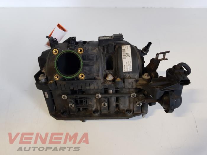 Używane Kolektor dolotowy Opel Corsa D 1.0 Cena € 99,99 Procedura marży oferowane przez Venema Autoparts