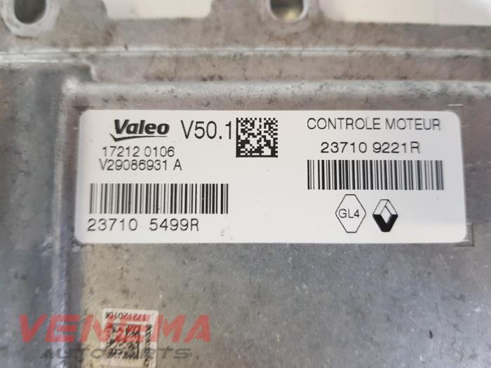 Ordenador de gestión de motor de un Renault Clio IV Estate/Grandtour (7R) 0.9 Energy TCE 90 12V 2018