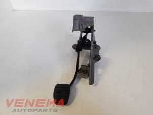 Used Brake pedal Renault Clio IV Estate/Grandtour (7R) 0.9 Energy TCE 90 12V Price € 39,99 Margin scheme offered by Venema Autoparts