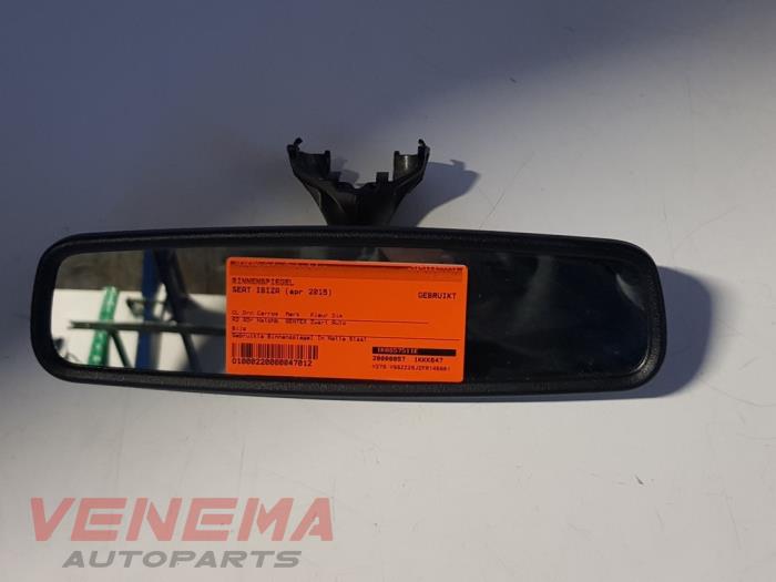 Używane Lusterko wewnetrzne Seat Ibiza IV (6J5) 1.6 TDI 105 Cena € 14,99 Procedura marży oferowane przez Venema Autoparts