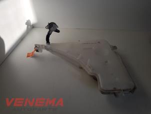 Used Front windscreen washer reservoir BMW 3 serie Touring (F31) 320d 2.0 16V Efficient Dynamics Edition Price € 49,99 Margin scheme offered by Venema Autoparts