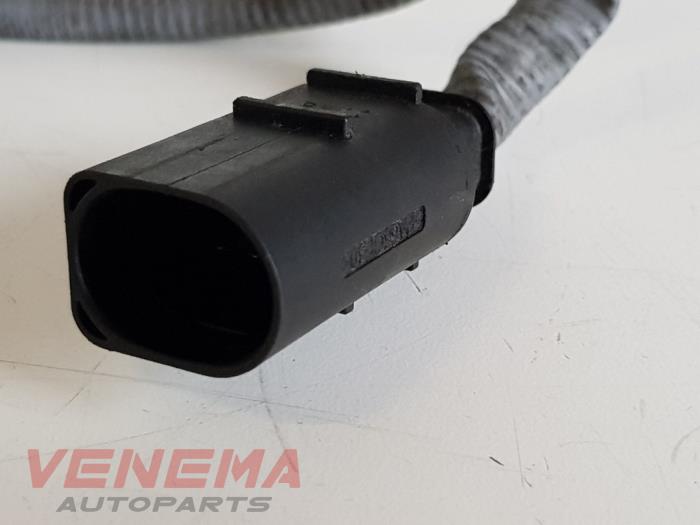 Sonde lambda d'un Mercedes-Benz E (W212) E-200 CDI 16V BlueEfficiency,BlueTEC 2014