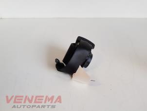 Used Rear seatbelt, right BMW 3 serie Touring (F31) 320d 2.0 16V Performance Power Kit Price € 29,99 Margin scheme offered by Venema Autoparts