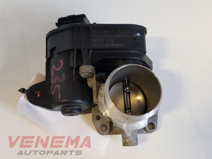 Usagé Boitier papillon Peugeot 208 I (CA/CC/CK/CL) 1.2 12V e-THP PureTech 110 Prix € 34,99 Règlement à la marge proposé par Venema Autoparts