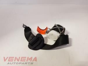 Used Front seatbelt, left BMW 3 serie Touring (F31) 320d 2.0 16V Performance Power Kit Price € 49,99 Margin scheme offered by Venema Autoparts