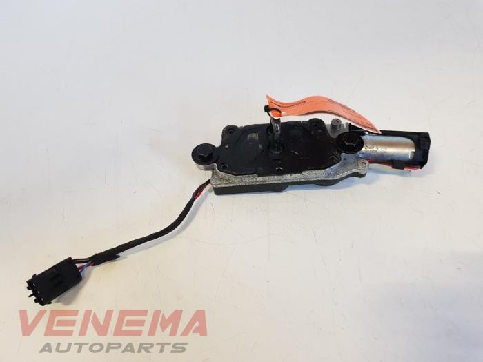 Schließhilfsmotor Heckklappe BMW X5 30d xDrive 3.0 24V - 16367210