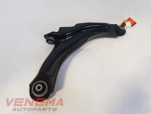 Used Front lower wishbone, right Renault Clio IV (5R) 0.9 Energy TCE 90 12V Price € 49,99 Margin scheme offered by Venema Autoparts