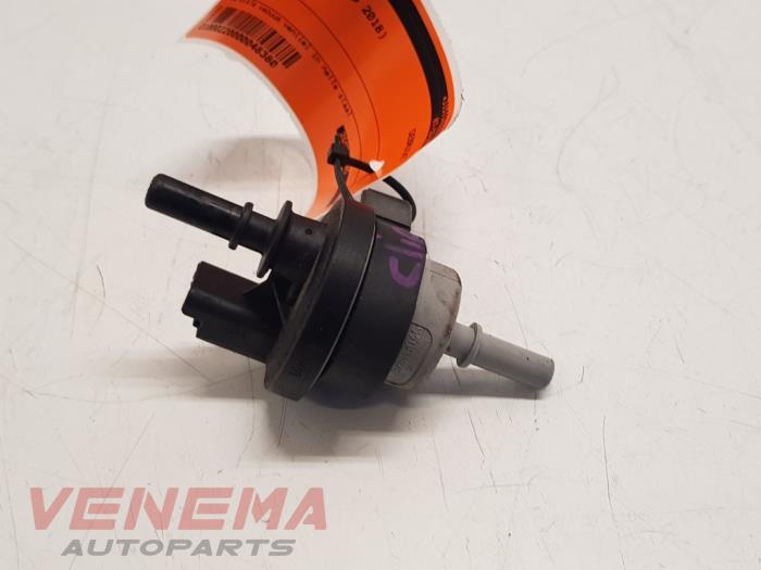 Vacuum valve Renault Clio IV 0.9 Energy TCE 90 12V - 269516045