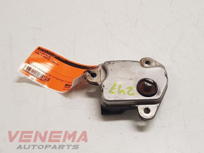 Exhaust valve from a BMW 1 serie (F21) 114i 1.6 16V 2014