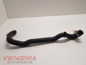 Used Radiator hose Renault Clio IV (5R) 0.9 Energy TCE 90 12V Price € 14,99 Margin scheme offered by Venema Autoparts