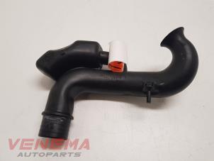 Used Air intake hose Volkswagen Up! (121) 1.0 12V 75 Price € 18,99 Margin scheme offered by Venema Autoparts