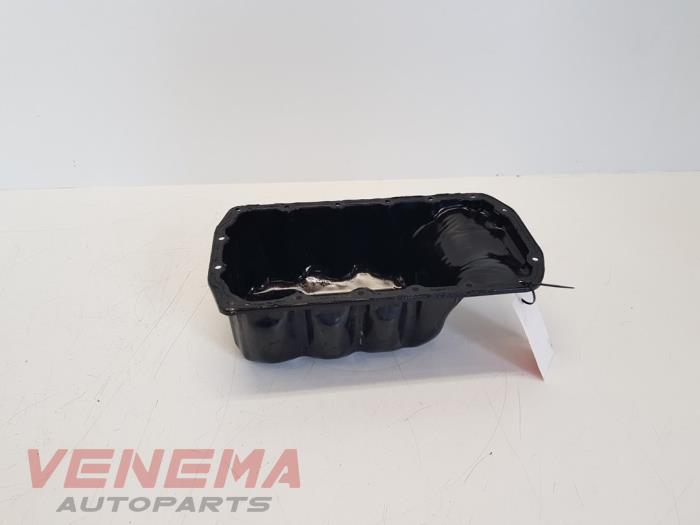 Sump from a Peugeot 308 (4A/C) 1.6 16V THP 155 2012