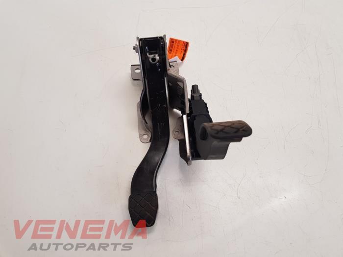 Gebrauchte Pedale Set Volkswagen Up! (121) 1.0 12V 75 Preis € 49,99 Margenregelung angeboten von Venema Autoparts