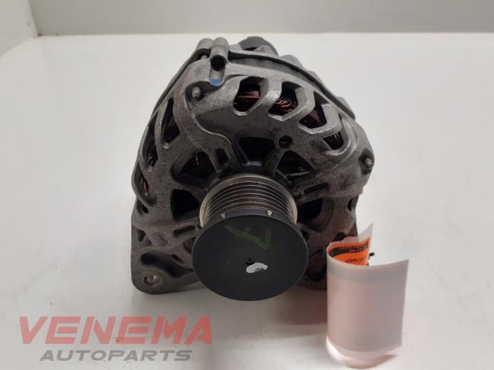Begagnade Dynamo Renault Clio IV (5R) 0.9 Energy TCE 90 12V Pris € 39,99 Marginaltabell erbjuds av Venema Autoparts