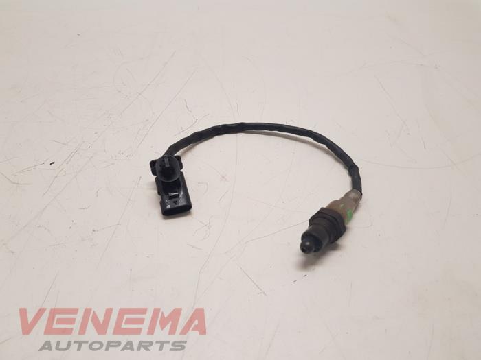 Usados Sonda Lambda Peugeot 208 I (CA/CC/CK/CL) 1.2 Vti 12V PureTech Precio € 79,99 Norma de margen ofrecido por Venema Autoparts
