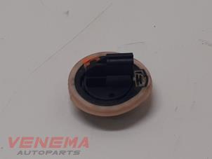 Used Airbag sensor Renault Clio IV (5R) 0.9 Energy TCE 90 12V GPL Price € 39,99 Margin scheme offered by Venema Autoparts
