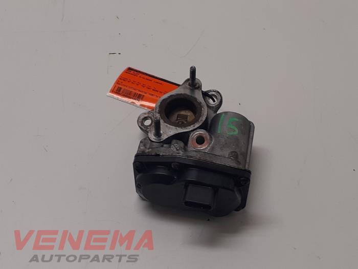 Used EGR valve Mercedes A (W176) 1.5 A-180 CDI, A-180d 16V Price € 39,99 Margin scheme offered by Venema Autoparts