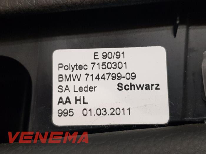 Türverkleidung 4-türig links hinten van een BMW 3 serie Touring (E91) 318d 16V 2012