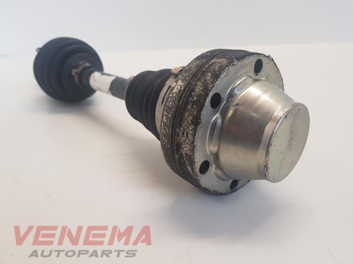 Front drive shaft, right from a Volkswagen Touareg (7PA/PH) 3.0 TDI V6 24V 2012