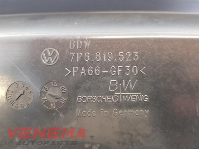Miscellaneous from a Volkswagen Touareg (7PA/PH) 3.0 TDI V6 24V 2012