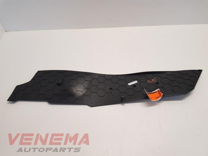 Cover, miscellaneous from a Seat Leon (5FB) 1.0 TSI 12V 2017
