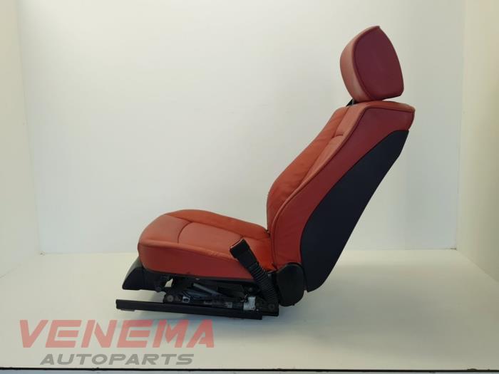 Seat, right from a BMW 3 serie (E93) 320i 16V 2007