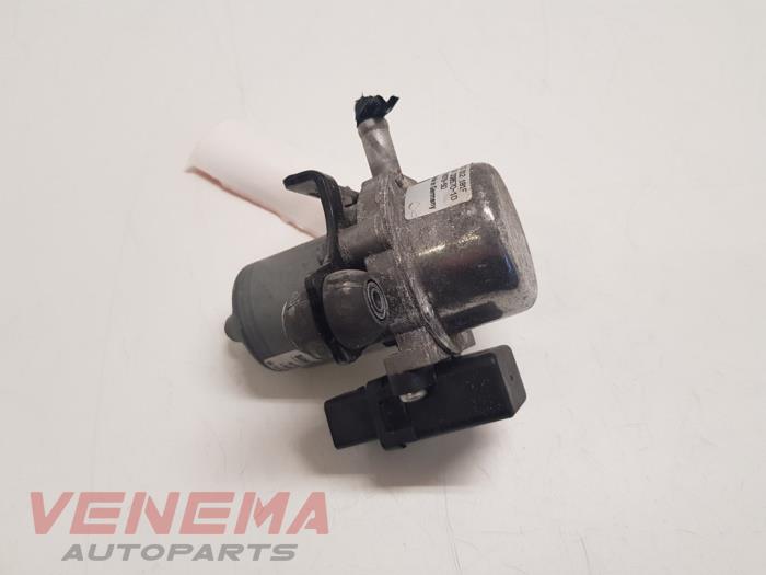 Begagnade EBD-system Volkswagen Golf VII (AUA) 1.0 TSI 12V Pris € 89,99 Marginaltabell erbjuds av Venema Autoparts