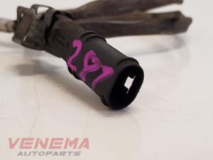 Sensor température d’échappement d'un BMW 1 serie (E81) 120i 16V 2009