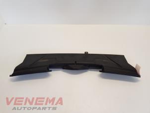 Used Air funnel BMW 1 serie (E81) 120i 16V Price € 24,99 Margin scheme offered by Venema Autoparts